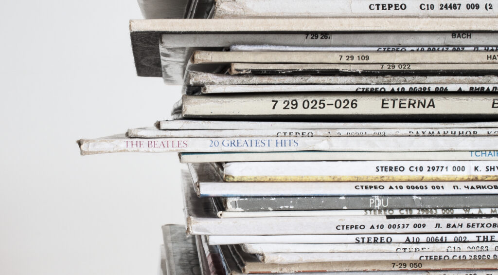 Items 8 Beatles vintage album